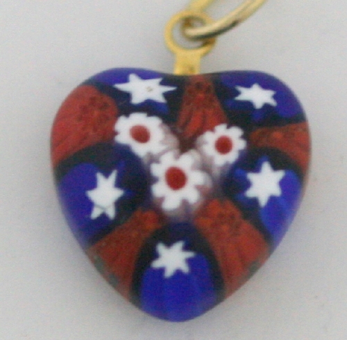 Murano Heart ( 0.50 x 0.50 in.) # 10 - Click Image to Close